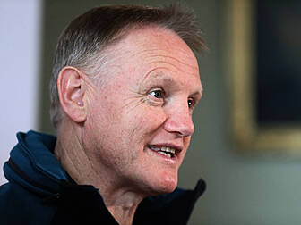 Joe Schmidt returns to New Zea...